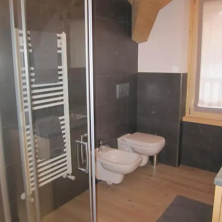 Apartment Chalet Del Cuore
