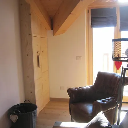 Chalet Del Cuore Apartment *